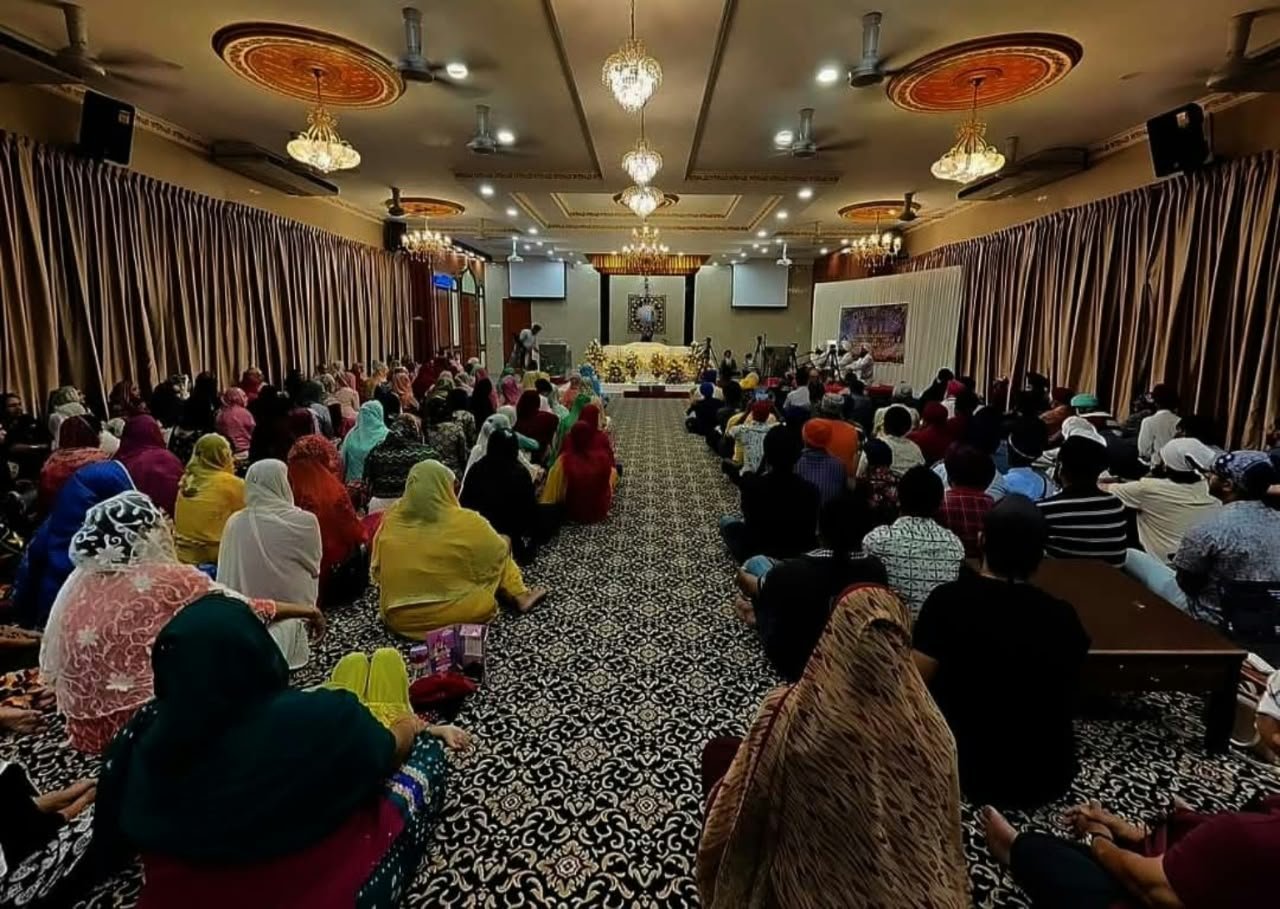 Evening diwan in the main hall
