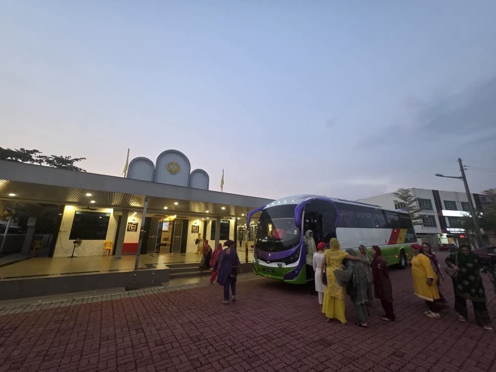 Pulapol Sangat Perak Tour